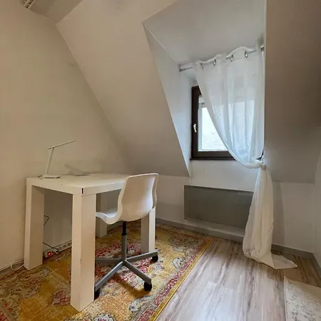 Arenes 2 A Deux Pas Du Centre Historique Apartment